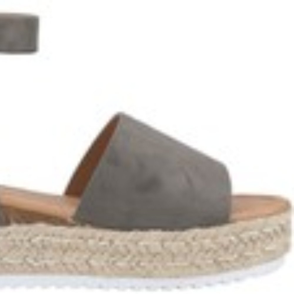 Gray, Weeboo, Short Platform Sandal, in Miranda Style